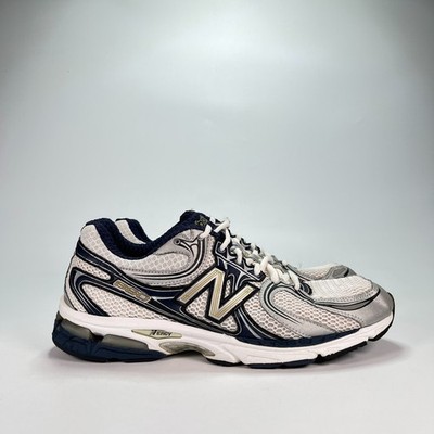 New Balance 860v2 White Black Athletic Lace Up Running Shoes MR860NS Men's Sz 11