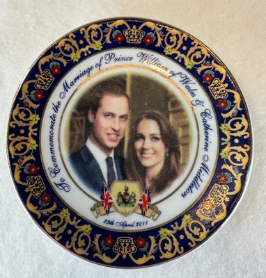 ウィリアム皇太子　キャサリン皇太子妃　結婚記念　プレート　ハドソン&ミドルトン Prince William and Kate Middleton 2011 Marriage Commemorative