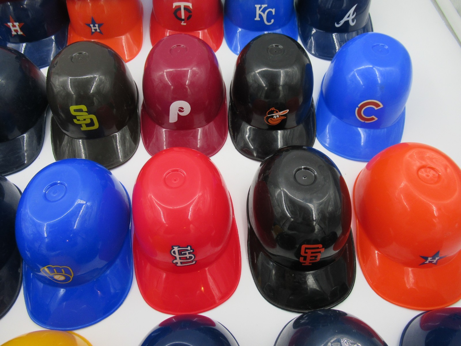 Vintage Laich MLB Plastic Batting Helmets LOT OF 36 Caps Hat Baseball "Look"