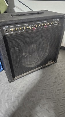 Harley Benton HB-80R Gitarrenverstärker 80W   2 Kanäle