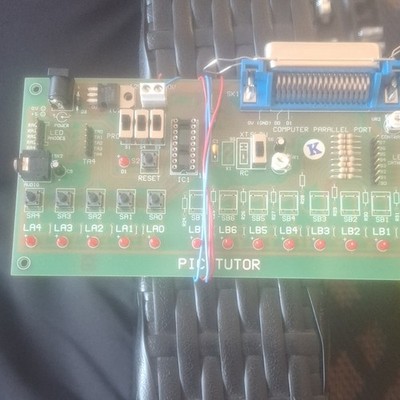 PIC TUTOR Altera MAX FPGA Development Board Parallel Port EPM7128SLC84-15