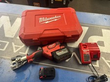 Milwaukee M18 Force Logic 6T Cordless Cable Cutter - 267220
