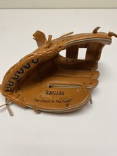 Rawlings RBG158 9 Inch Derek Jeter Autograph Model Baseball Glove