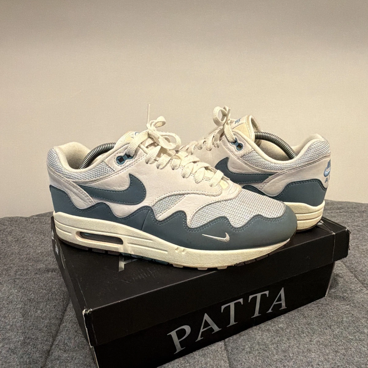 Preços baixos em Nike Patta x Air Max 1 White | eBay