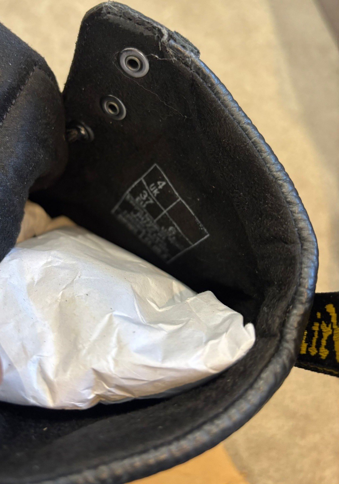 Dr Martens Buzz 8 Eye in Black New Size UK 4 RRP £150 image 5