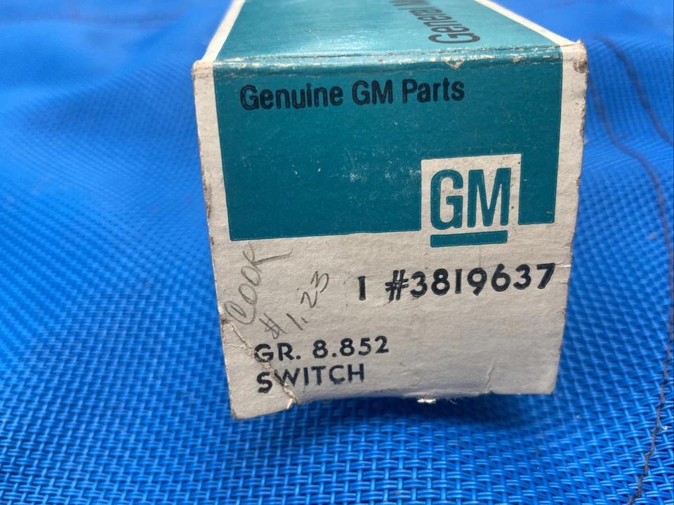 3819637 - NOS GM Heater / Blower Switch 1963 Chevrolet Pass, Impala, Biscayne - Image 2 of 4