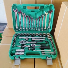 61PCS Mechanics Tool Set 1/2" 1/4" Metric Drive Socket Wrenches for Auto Repair