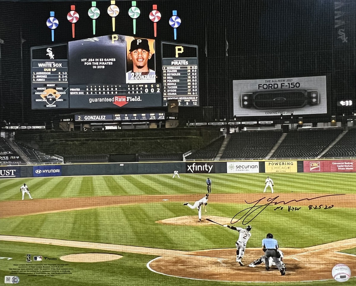 Lucas Giolito Autographed Chicago White Sox No Hitter 16x20 Photo