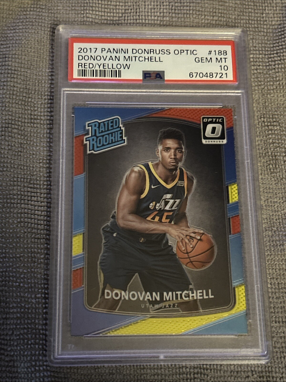 ✨Donovan Mitchell 2017 Panini Donruss Optic Rated Rookie Red/Yellow #188 PSA 10