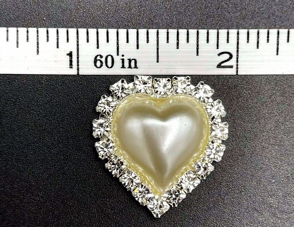 10pcs Heart Ivory Pearl Rhinestone Flatback Button - Silver - 22mm  - Image 2 of 4