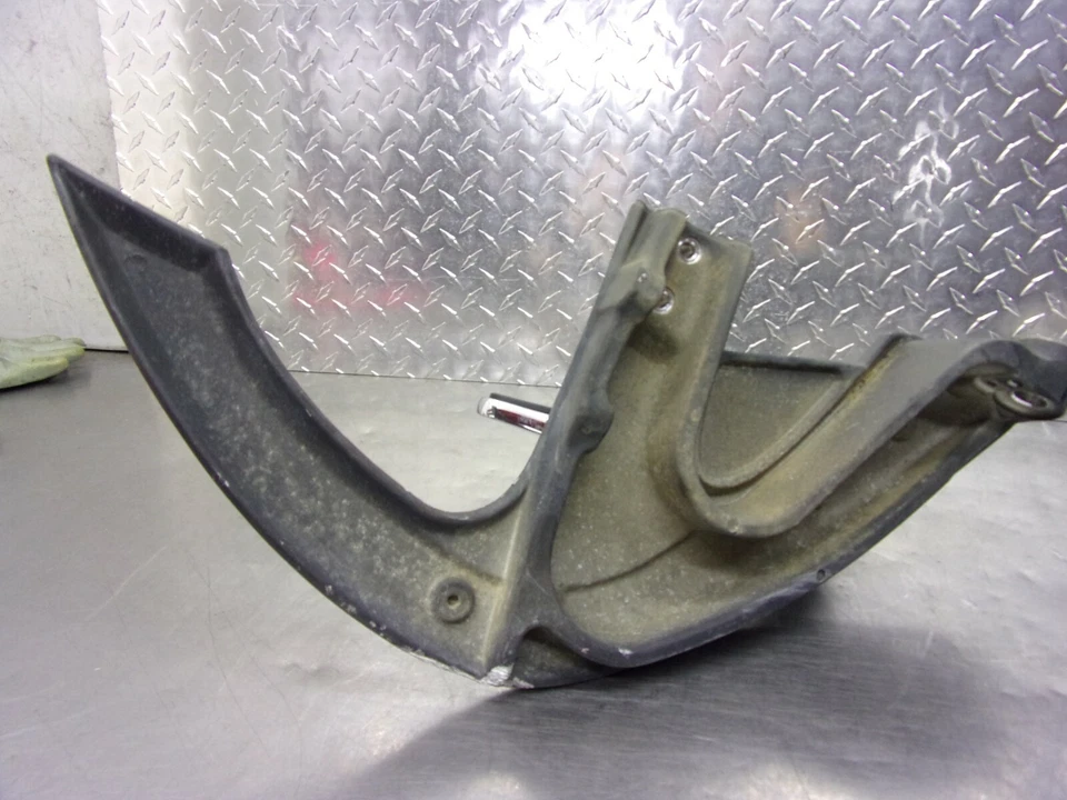 637 A VICTORY VISION TOURING 2010 OEM ESTRIBA TRASERA IZQUIERDA  Foto 4 de 4