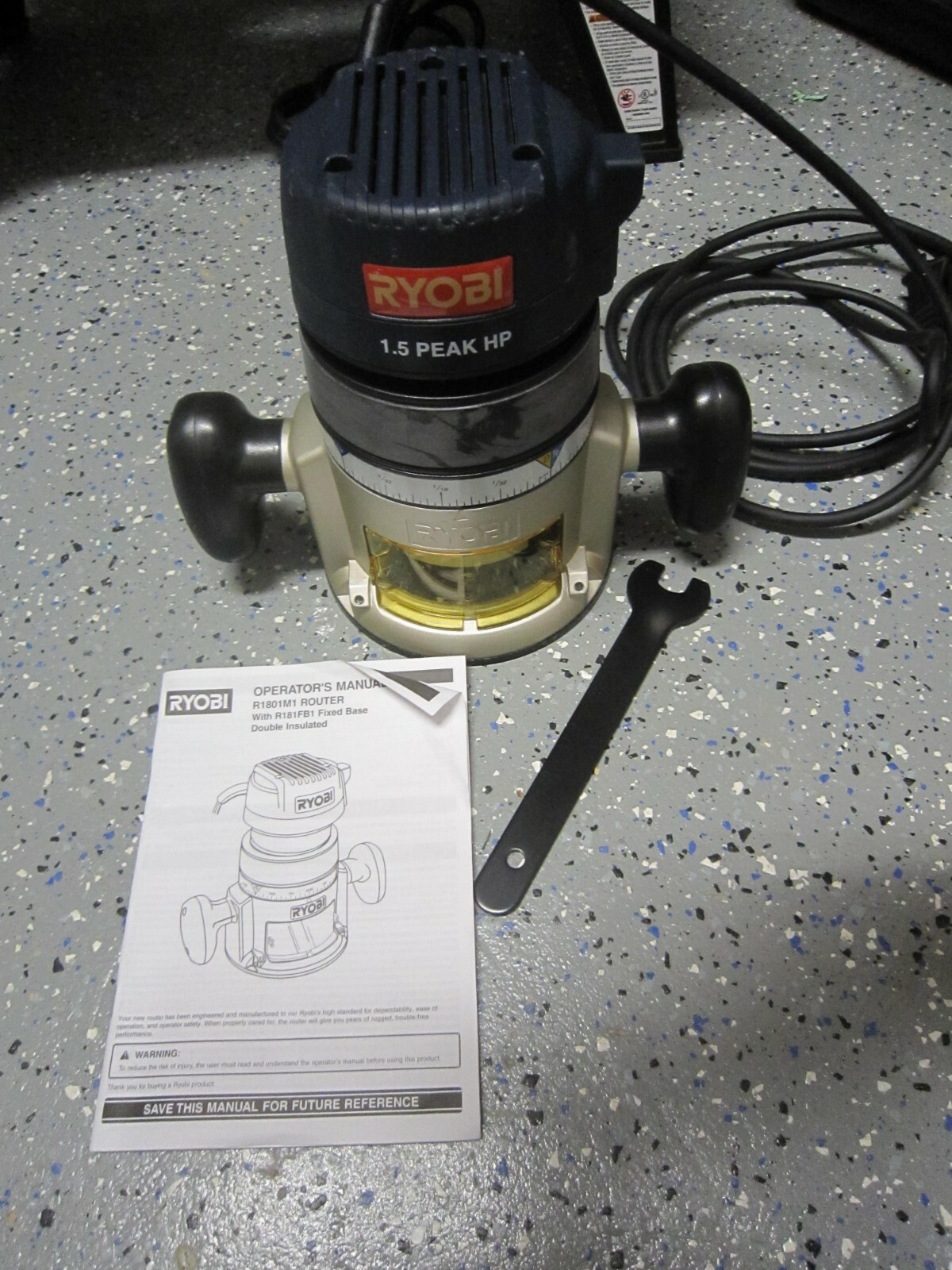 Ryobi R1801M1 Router with R181FB1 Fixed Base Double Insulated 8.5 AMP 1