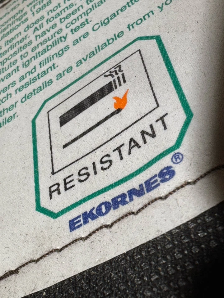 EKORNESS STRESSLES FOOTSTOOL LEATHER AND BEECH MAYFAIR RANGE - Image 4 of 4