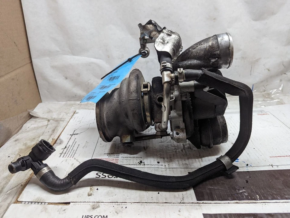 Passenger Turbo/Supercharger 4.4L Twin Turbo Fits 15-19 BMW X6M , 11657849044  - Изображение 2 из 4