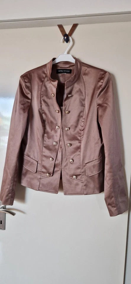 Anzug, Satinstoff Blazer/Hose  Gr.42 edel - Abendmode von Ashley Brooke Event - Bild 2 von 4