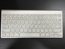 Apple MC184LL/A Wireless Keyboard