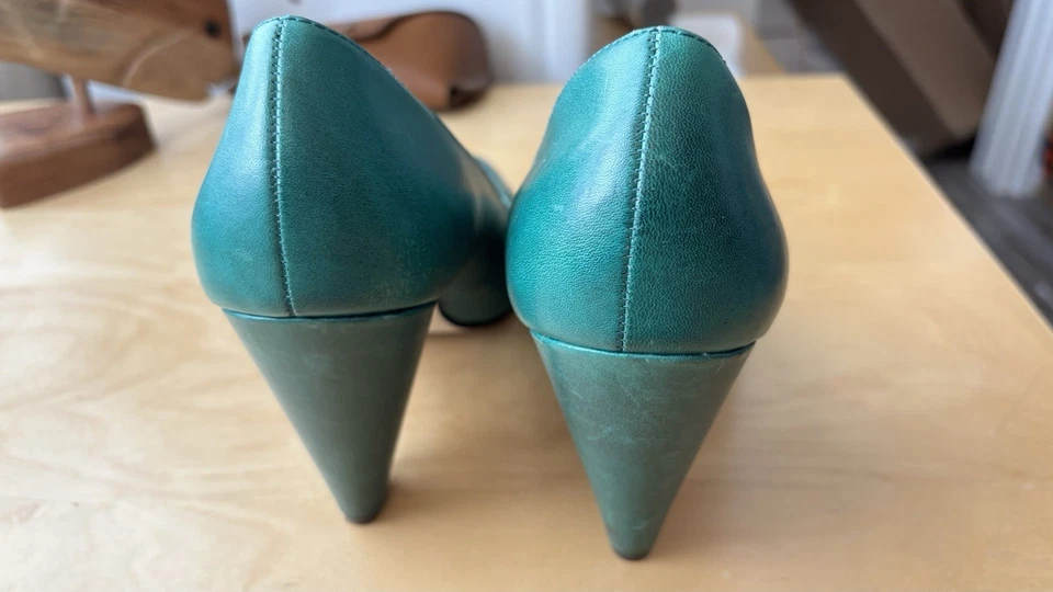 ZAPATOS SEYCHELLES BOMBAS Verde Azulado CUERO Mujer’s Talla 9 Tacones Foto 3 de 4