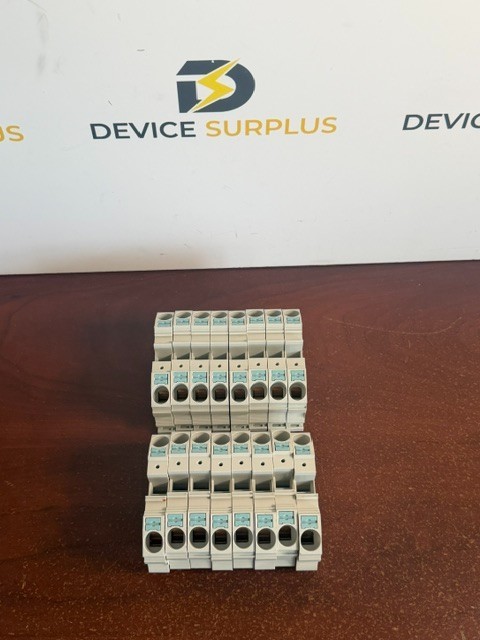 (16) Siemens 8WH6000-0AK00 Feed-Through Terminal Block Spring Grey Lot of 16 New