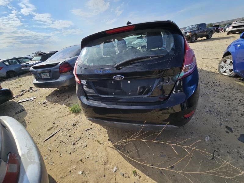 Medidor de flujo de aire de inyección de combustible usado se adapta a: Ford Fiesta 2016 8 cilindros grado A Foto 2 de 4