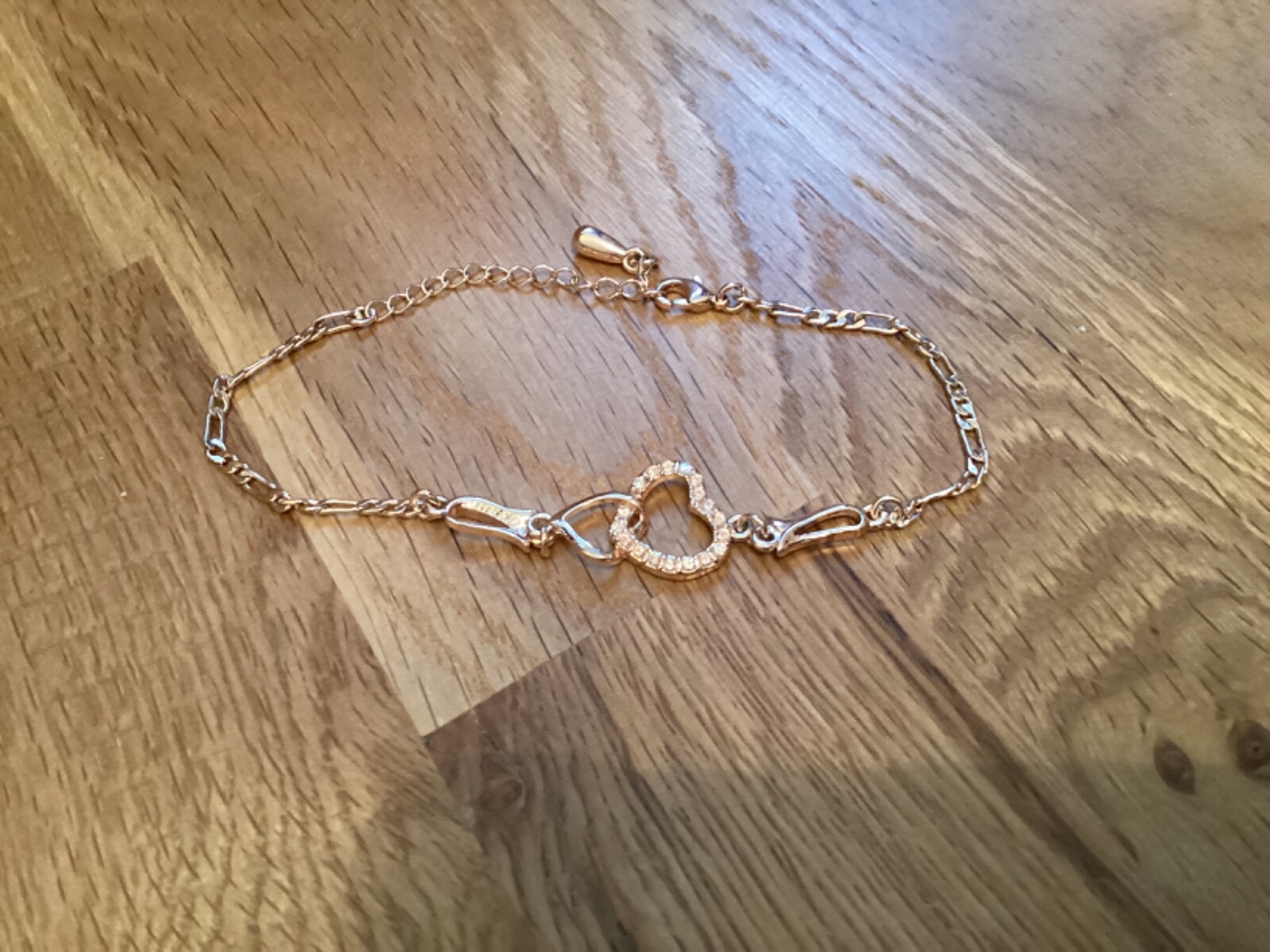 Approx 7.5" Adjustable Rose Gold Coloured Heart Bracelet with Diamonts