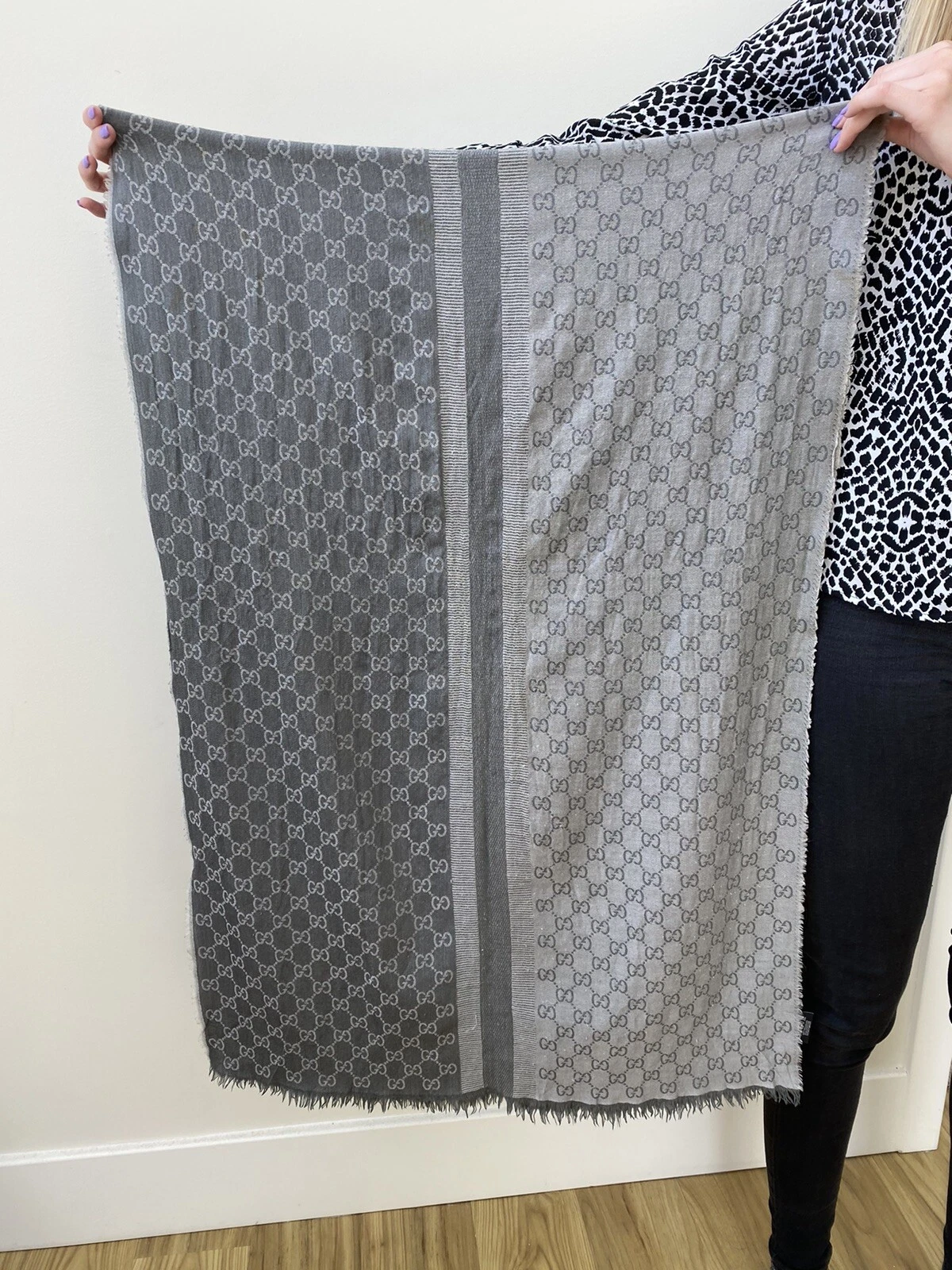 Foulard femme Gucci occasion