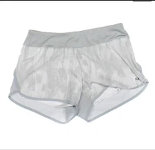 Layer 8 PERFORMANCE Women's gray camo Shorts Size Medium