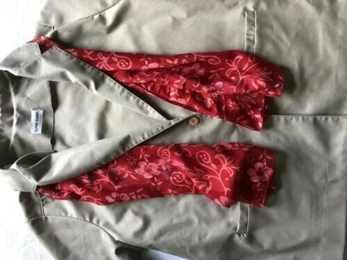 Blazer Alfred Dunner para mujer caqui/desnudo con bufanda gratis talla L, en perfecto estado Foto 3 de 4