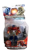 Takara Tomy Transformers United UN-06 Optimus Prime Autobot Commender 2010 MISB