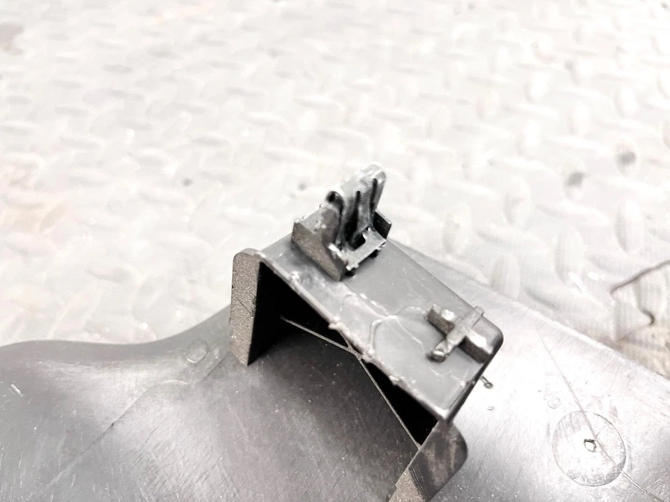 19-23 GMC SIERRA 2500 3500 REAR LEFT SIDE DOOR SILL SCUFF PLATE TRIM COVER OEM - Image 4 of 4