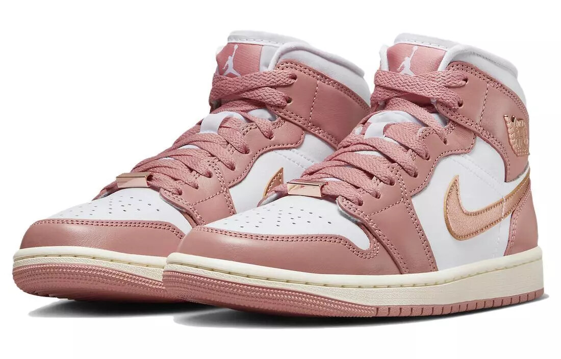 Nike WMNS Air Jordan 1 Mid SE Nike WMNS Air Jordan 1 Mid SE