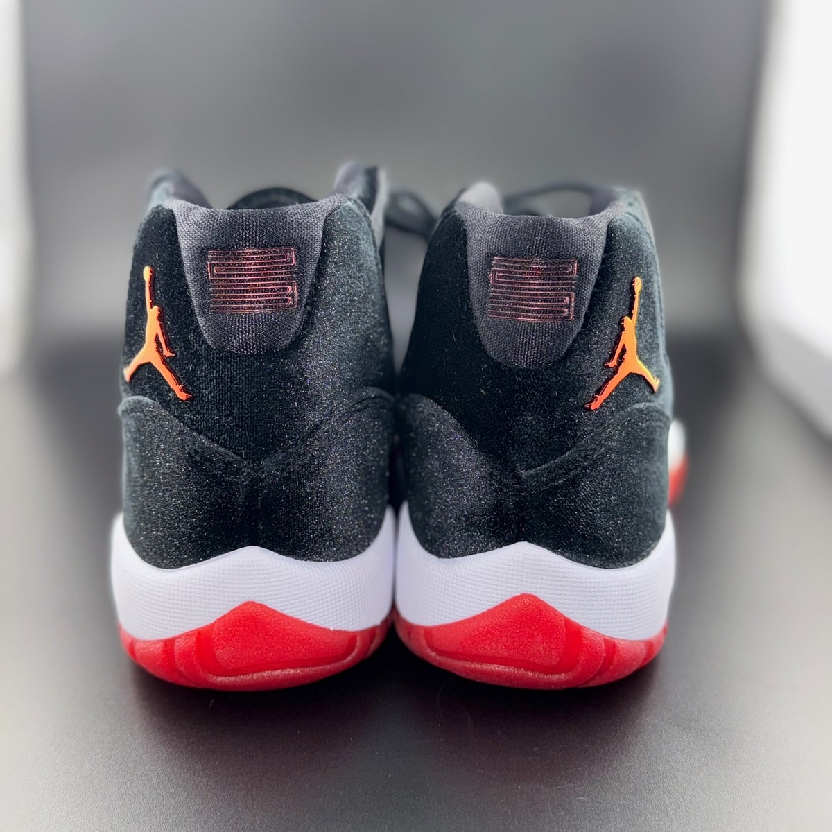 air jordan 11 bred womens