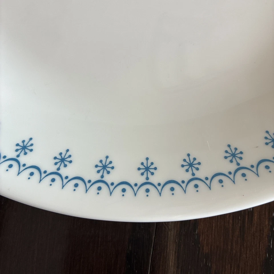 Juego 20 piezas Corelle Corning Guirnalda Azul Copo de Nieve Vajilla 4 Ajustes de Mesa Foto 3 de 4