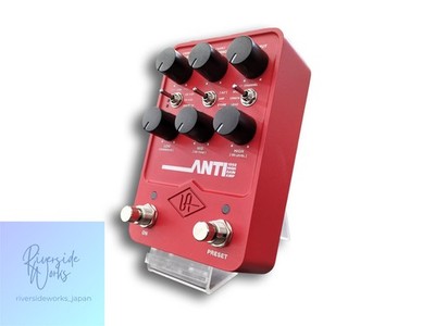UNIVERSAL AUDIO UAFX Anti 1992 High Gain Amp Effektpedal JP
