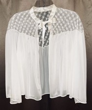 1950'S Vintage Nylon Floral Embroidery Bed Jacket - Size L