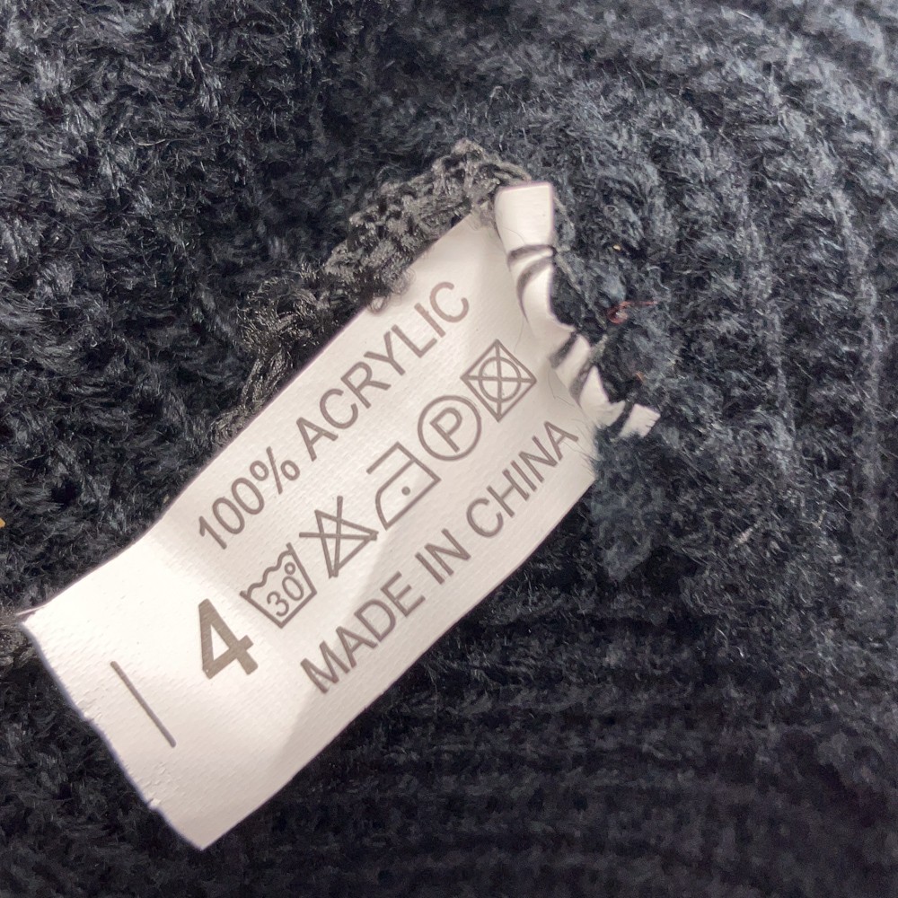 Plain Black Gray Cuff Winter Hat - image 4