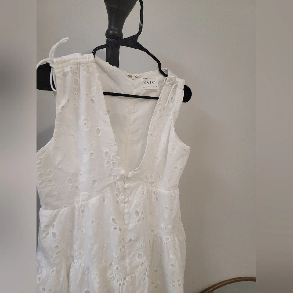 Vestido falda ojales Sabo talla mediana Foto 2 de 4