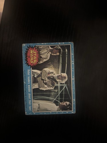 1977 Topps Star Wars #50 Rebel leaders wonder about their fate! — Raw