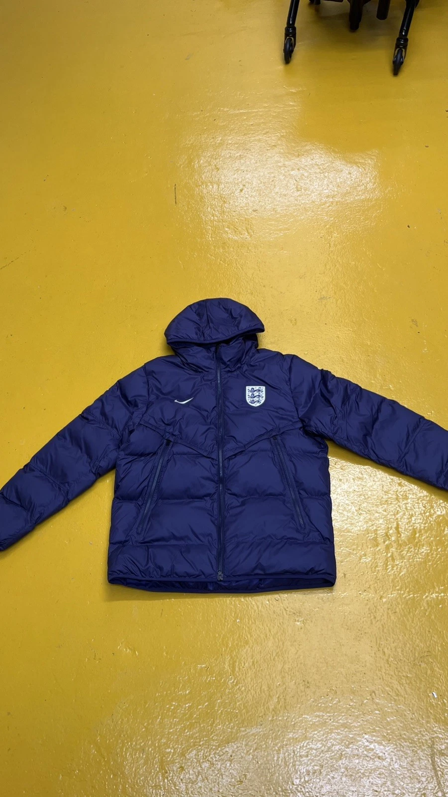 Nike England Storm Fit Down Jacket New Large Navy
Opens in a new window or tab
