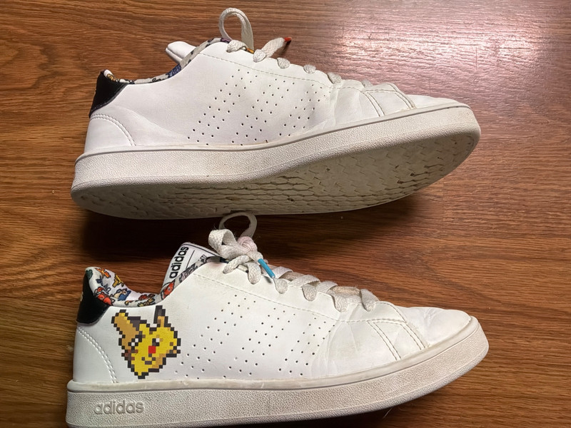 Adidas X Pokémon Advantage K EG1999 Youth Shoes Size 4.5 Boys Girls