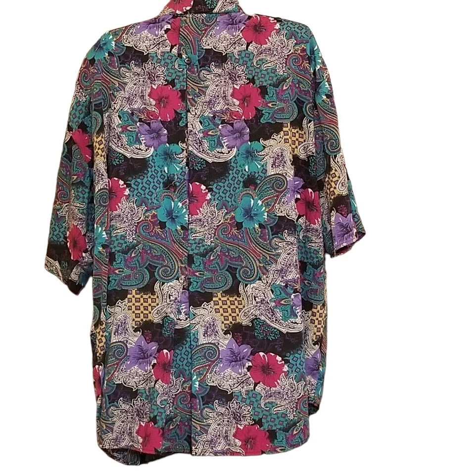 LA Dreamin Vintage Blouse Women’s Size 3X Short Sleeve Paisley Button Up Shirt - Image 4 of 4