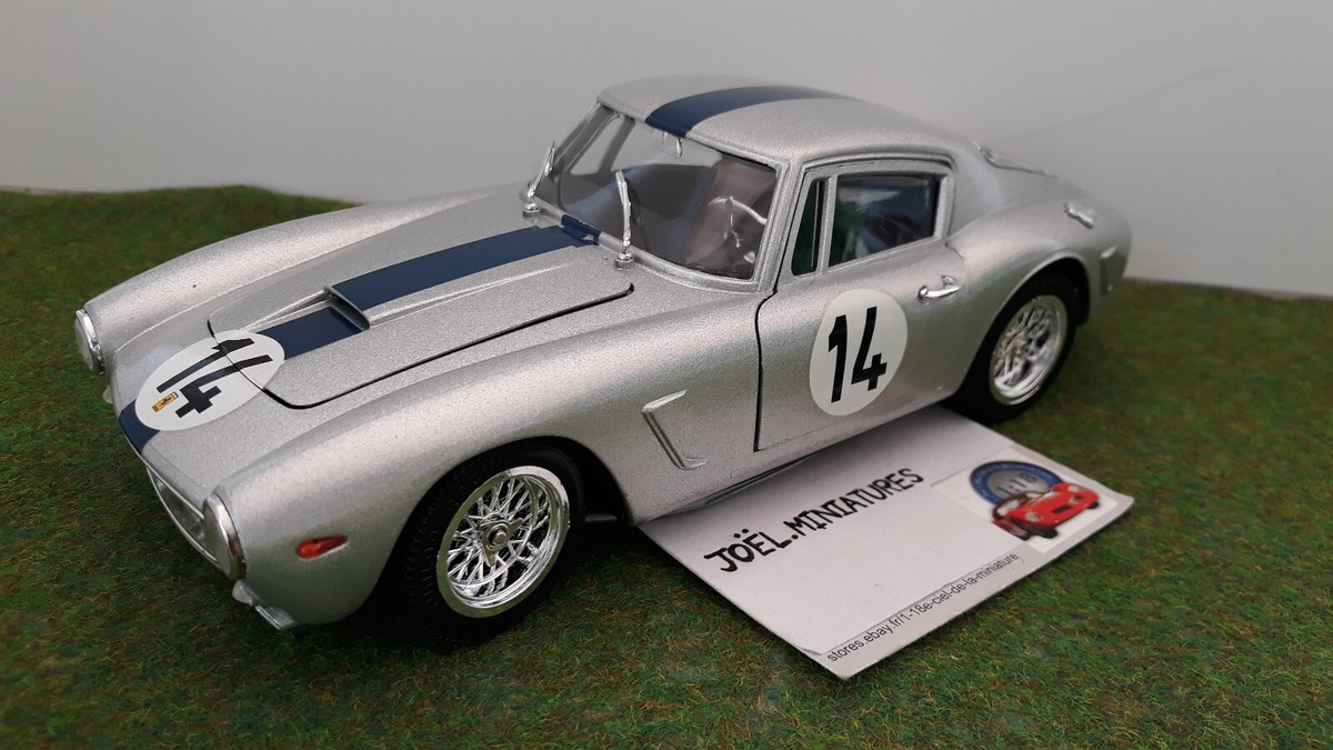 N°244 - Ferrari 250 GT Berlinette (Berlinetta) 61 Revell Jouef