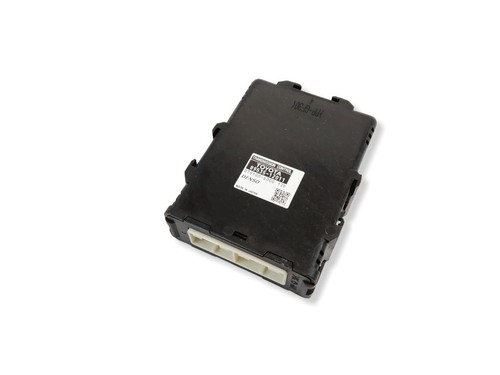 Lexus CT 200H 2016 Hybrid (Benzin / Elektro) Getriebesteuergerät TCU RZV81570