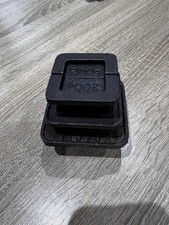 Vintage Cast Iron ?VICTOR? Nesting Scale Weights Set 1kg, 500g, 200g ×2,England