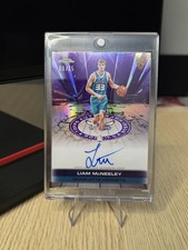 Topps Chrome 2025-26 Liam McNeeley TAUR2-LMC Auto RC Purple Refractor 60/75