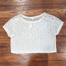 NWT Aeropostale Junior's White Short Sleeve Eyelet Crew Neck Boxy Crop Top Small