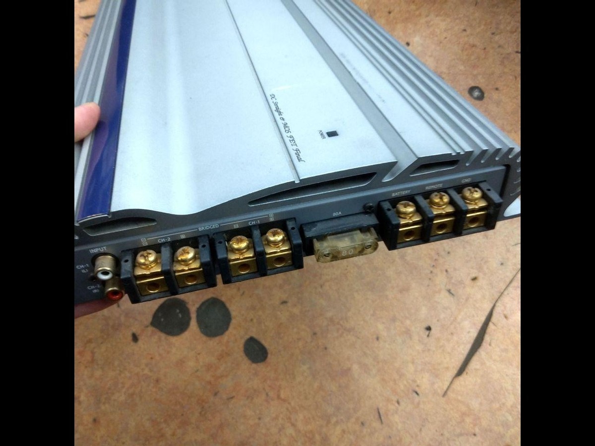 Alpine MRV-1505 Car Amplifier 2Ch 600W High Power V12 RCA Vintage