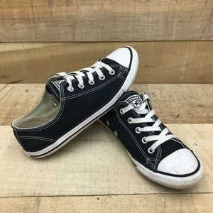 black converse 5.5