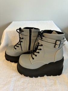 Botas Plataforma Demonia Shaker-65 Mujer Blancos En Botas Demonia