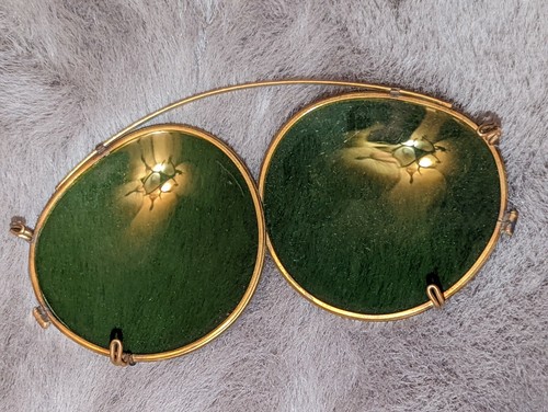 Vintage Old Green Clip On Oblique Sun Glasses - Afbeelding 2 van 2
