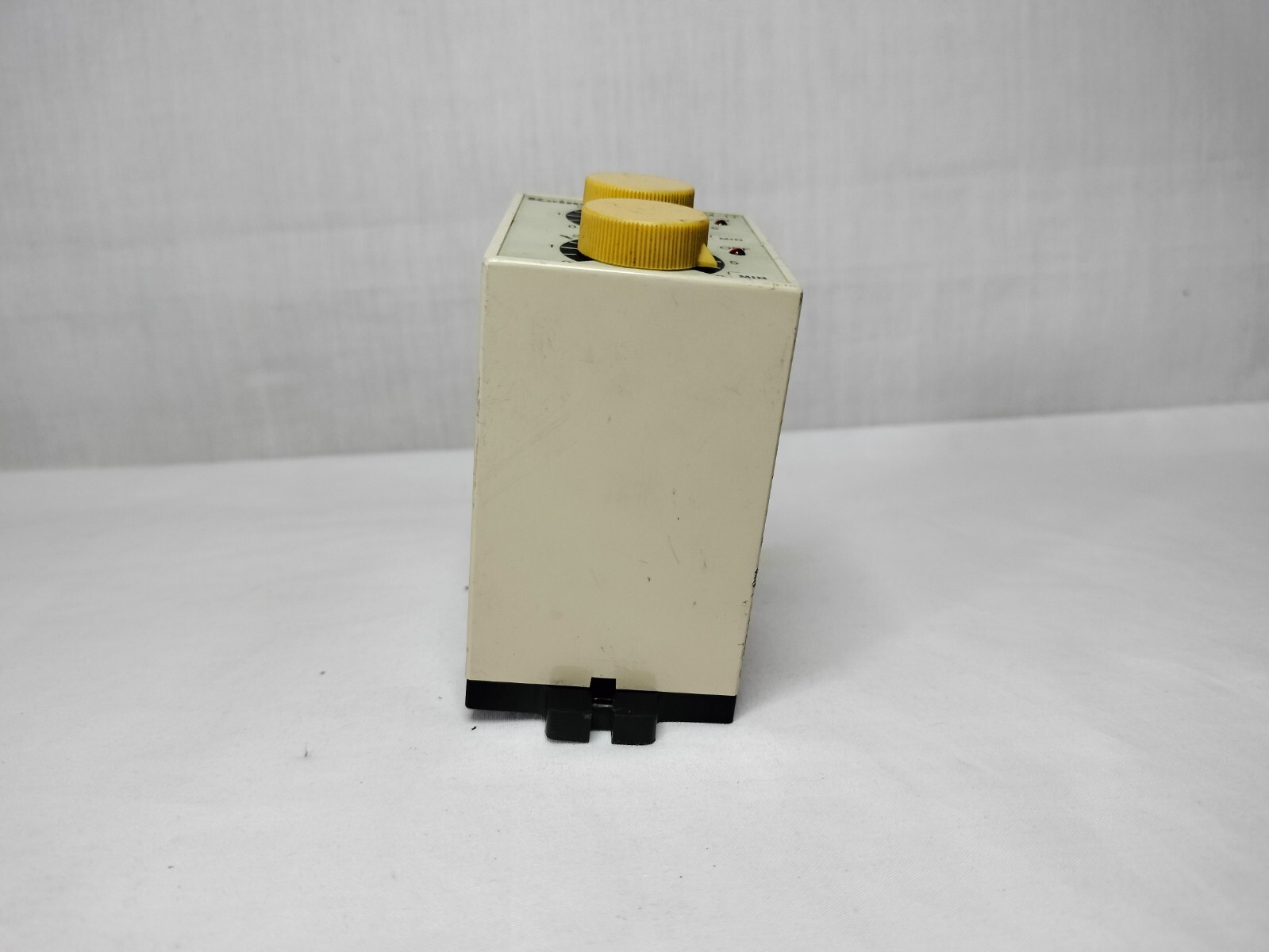 Picture 4 of 12